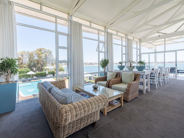 Saldanha Bay Hotel