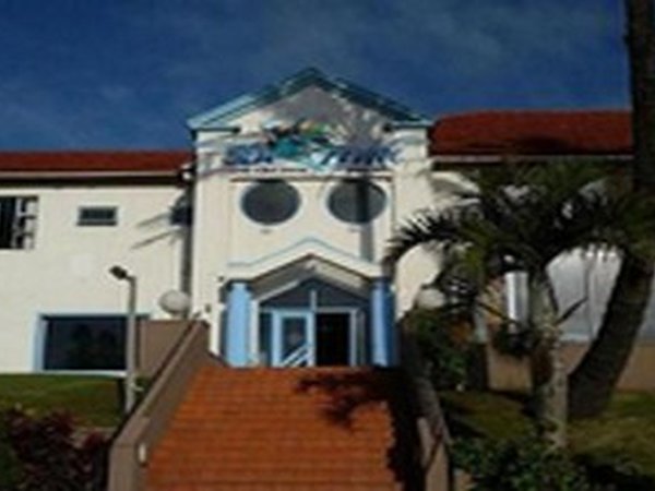 Sea Fever Lodge