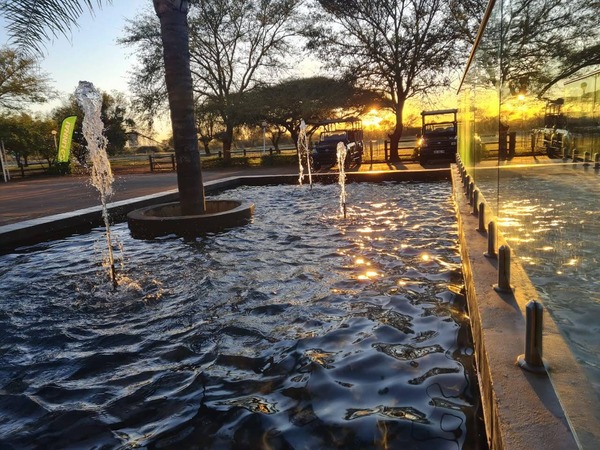 Sundown Ranch Hotel