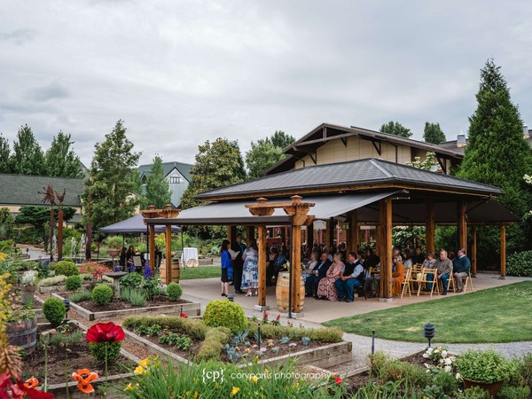 Willows Lodge